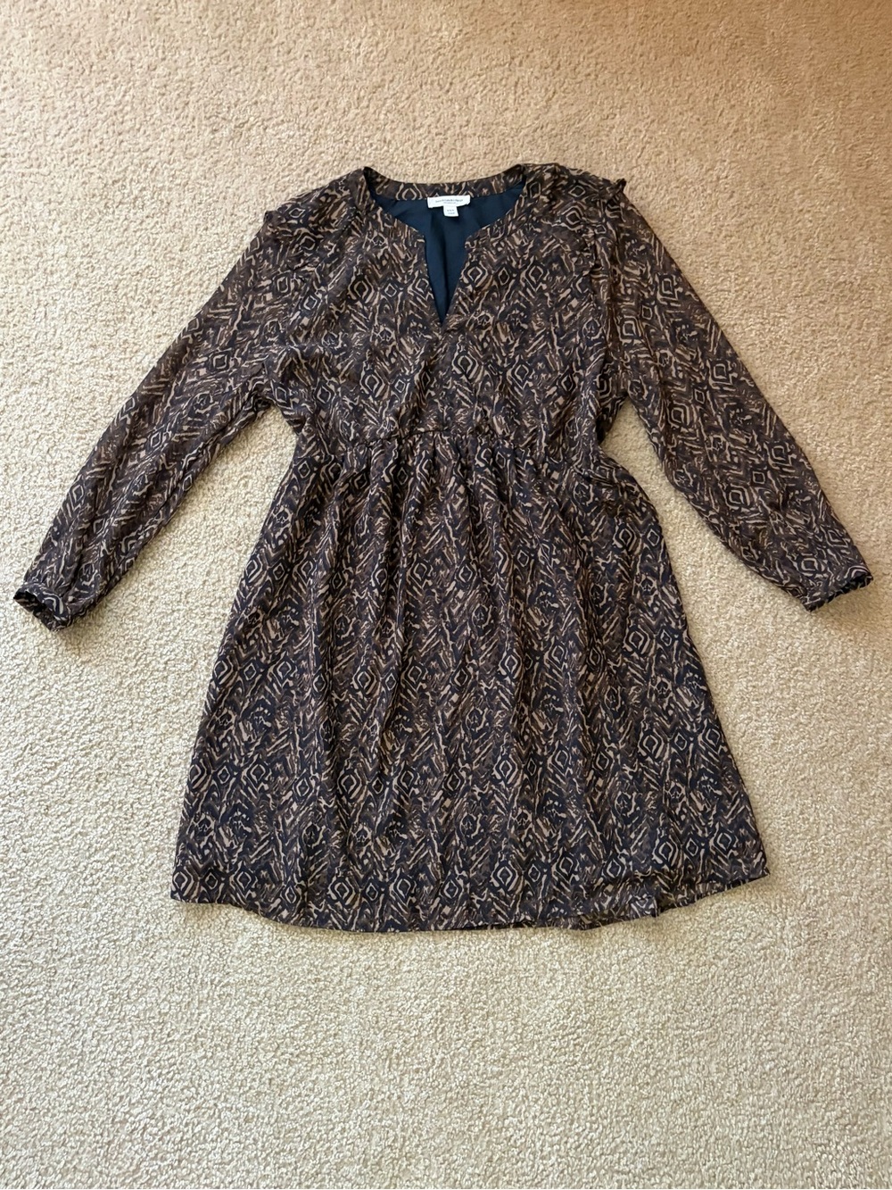 beachlunchlounge Brown & Black Patterned V-Neck Top